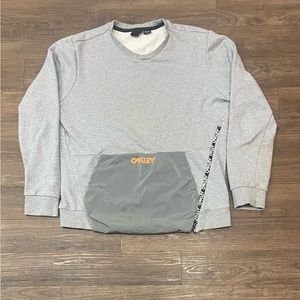 Oakley 2000’s “Front Pocket Tech” Sweater (Sz.L)